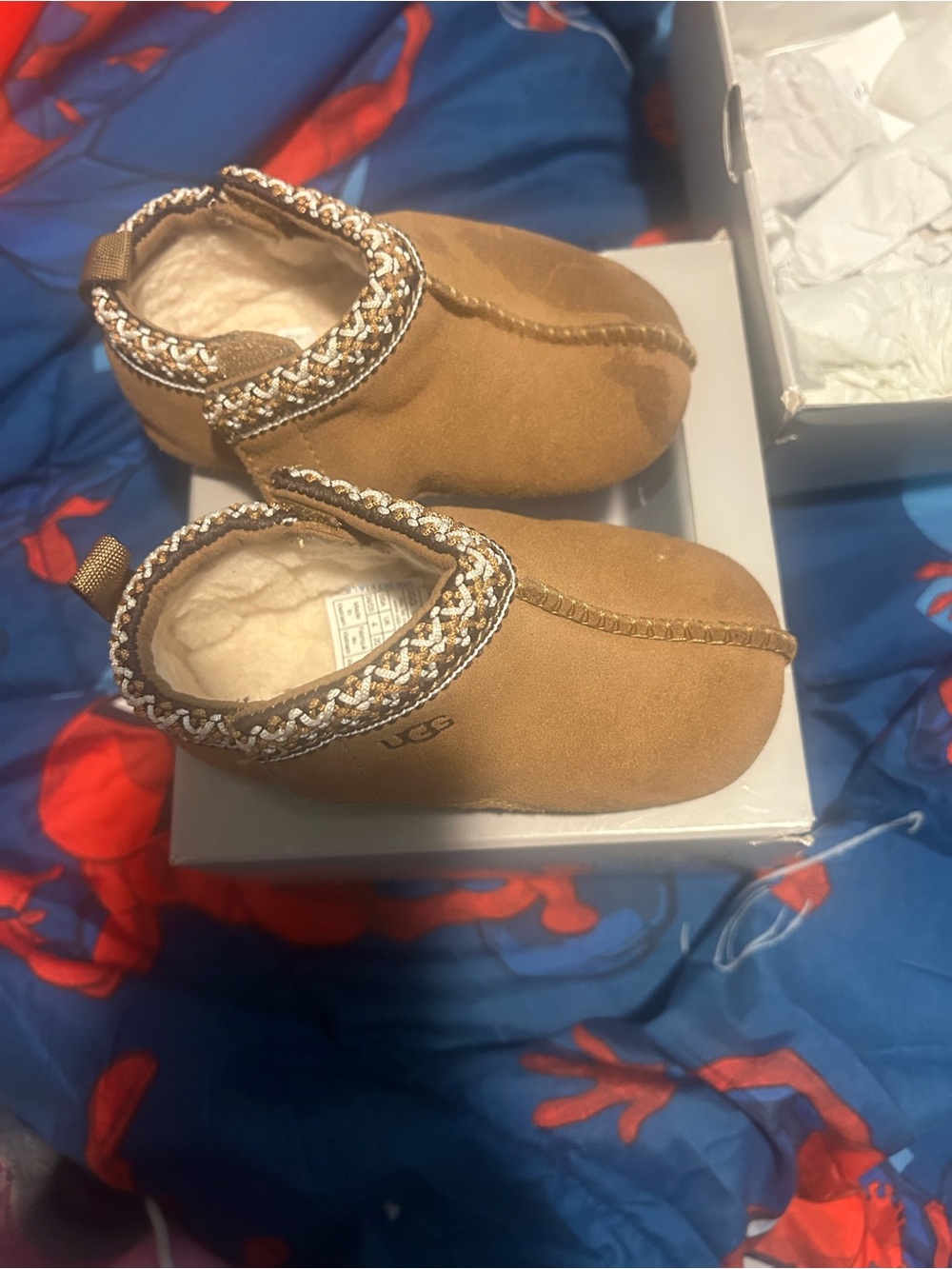 UGG Kids Chestnut Slip-On Sheepskin-Lined Slippers
